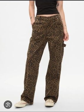 GAP 90's Loose Carpenter Mid Rise Leopard-Print Wide Leg Pant
